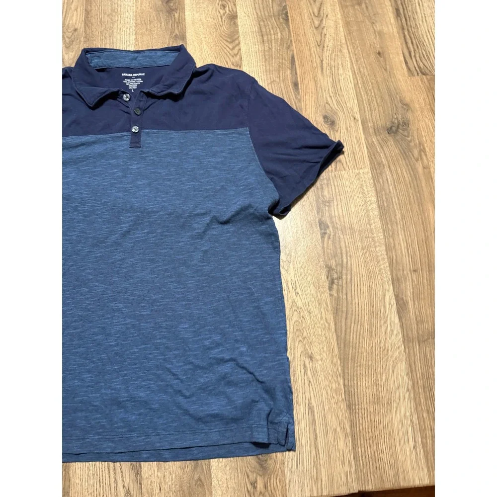 Banana Republic Shirt Men's Size Large Short Sleeve Shirt 3/4 Button Blue